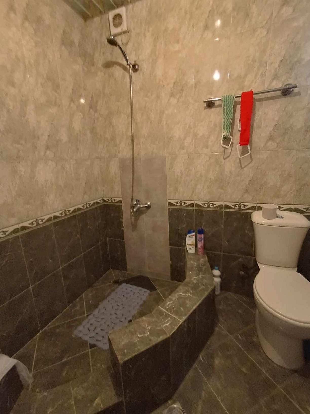 Guest House In Zhabeshi Lali Εξωτερικό φωτογραφία